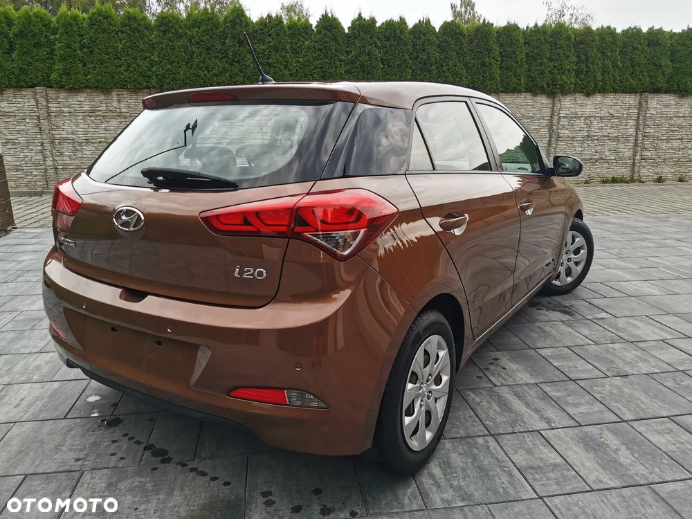 Hyundai i20 1.4 CRDI Active Trend - 11
