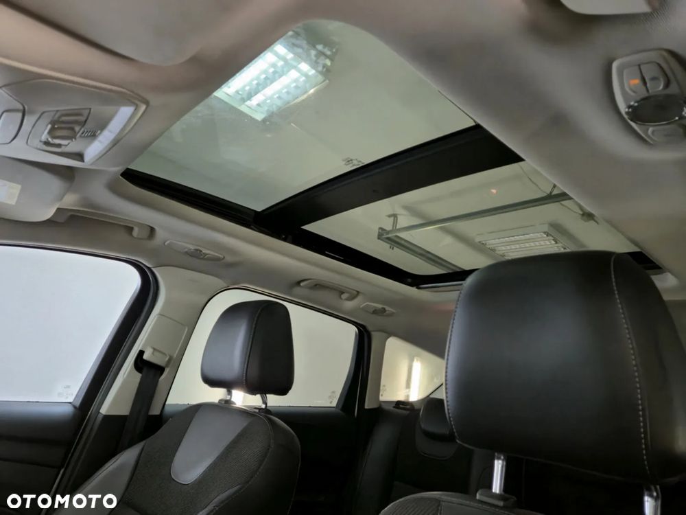 Ford Kuga 2.0 TDCi 4x4 Titanium - 7