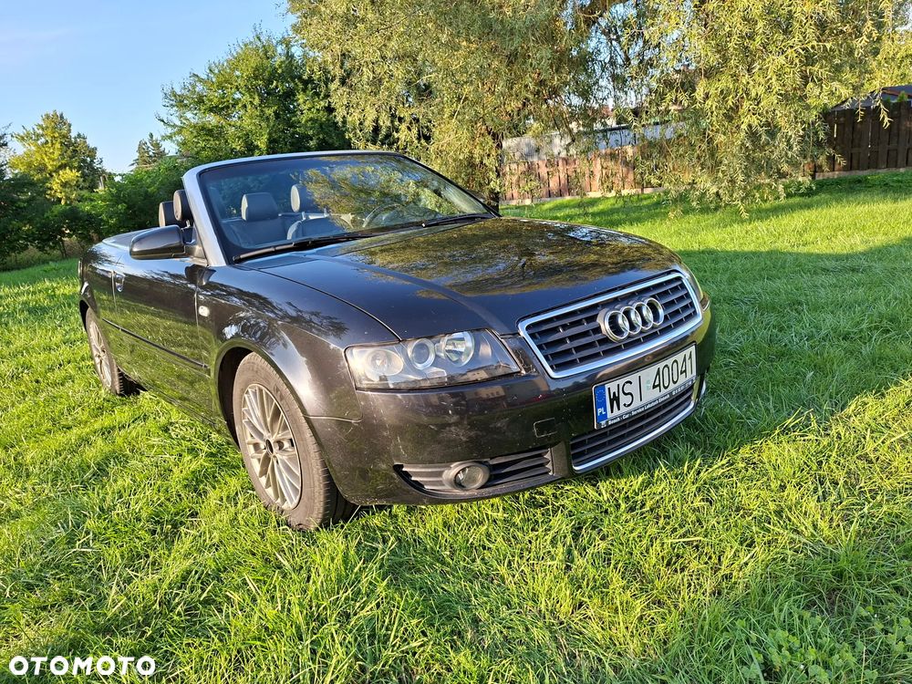 Audi A4 Cabrio 2.5 TDI - 4