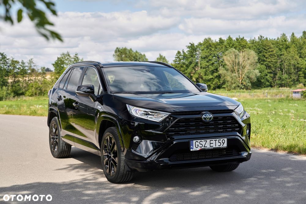Toyota RAV4 2.5 Hybrid Black Edition by JBL 4x4 - 3