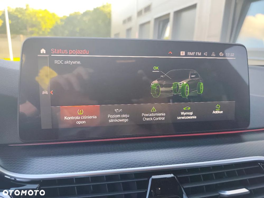 BMW Seria 5 520d xDrive Sport - 14