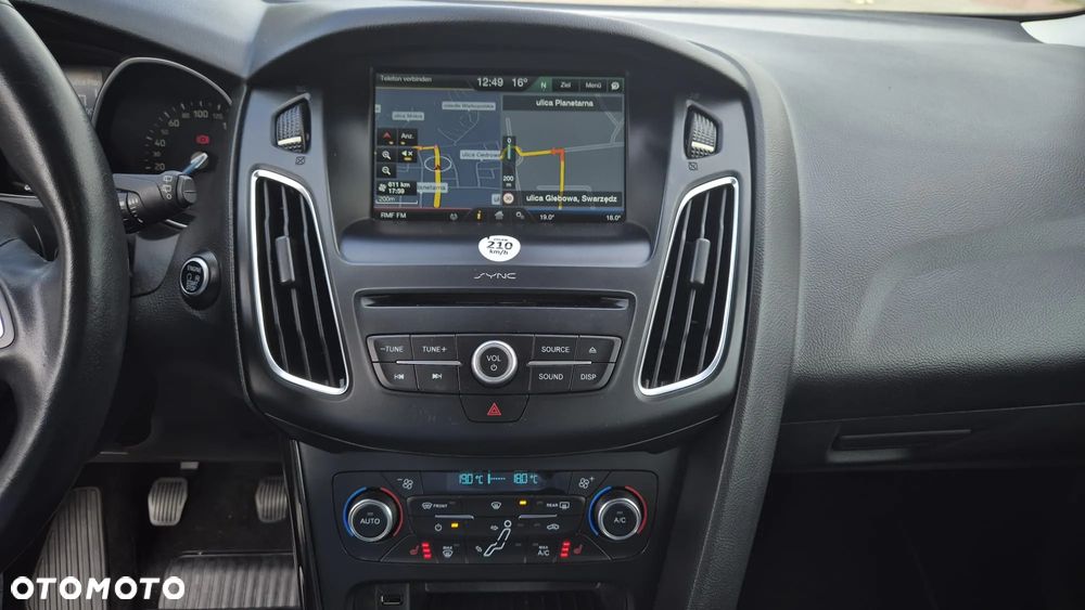 Ford Focus 1.5 EcoBoost Start-Stopp-System Business Edition - 13