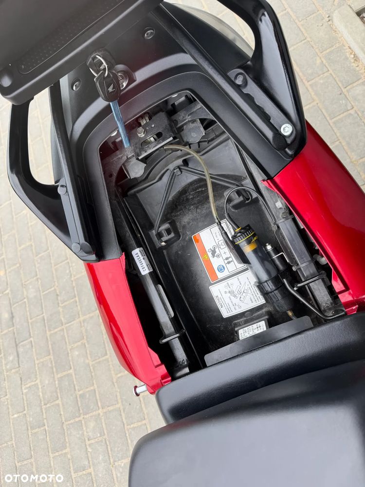 Honda CBF - 28