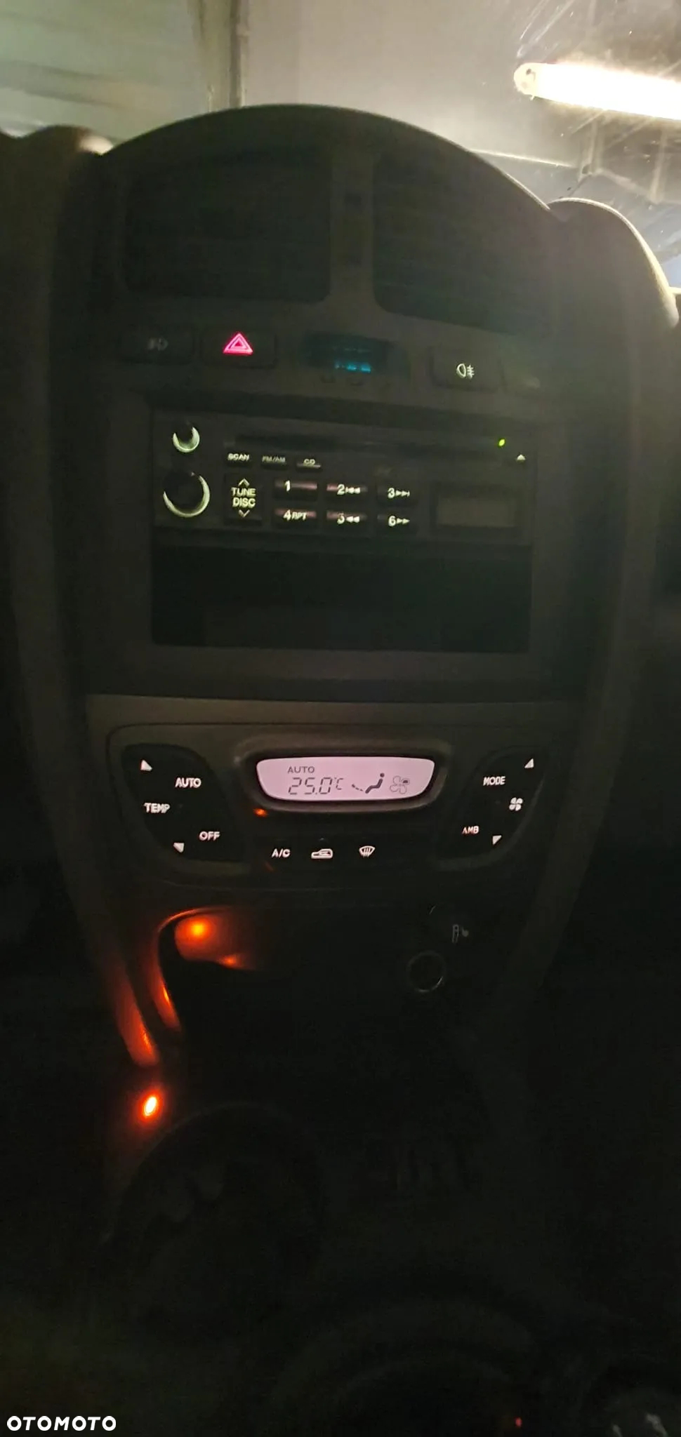 Hyundai Santa Fe 2.0 CRDi High / Elegance - 13