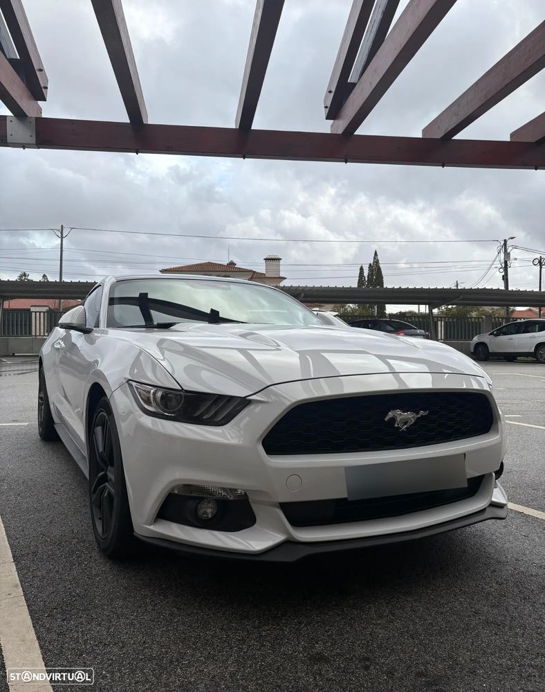 Ford Mustang 2.3i EcoBoost - 4