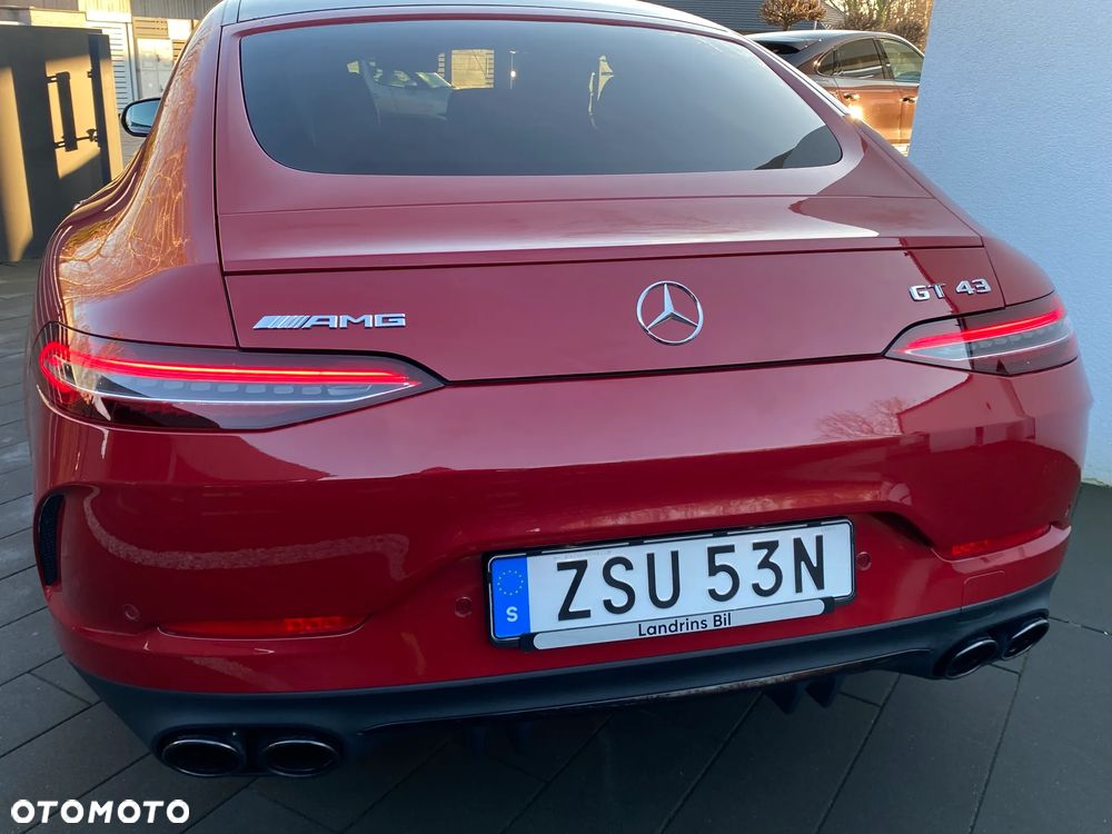 Mercedes-Benz AMG GT 43 4Matic+ Speedshift TCT 9G - 19