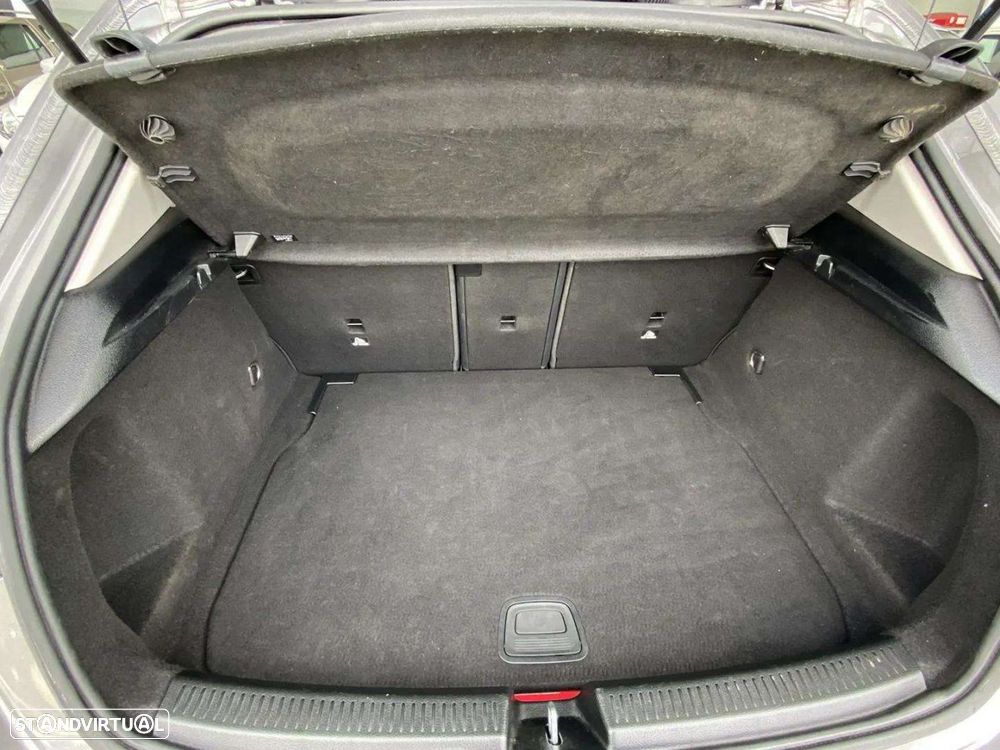 Mercedes-Benz A 200 Style Plus Aut. - 14