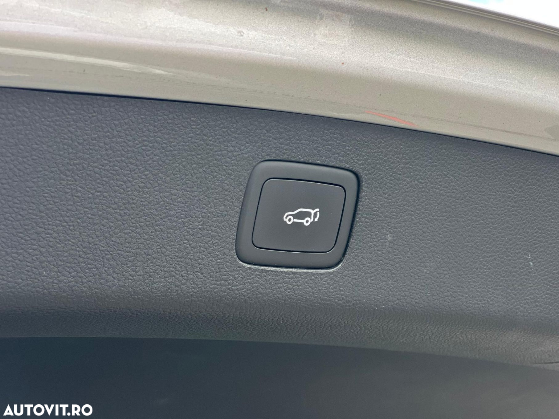 MG EHS 1.5T-GDI PHEV Luxury - 32