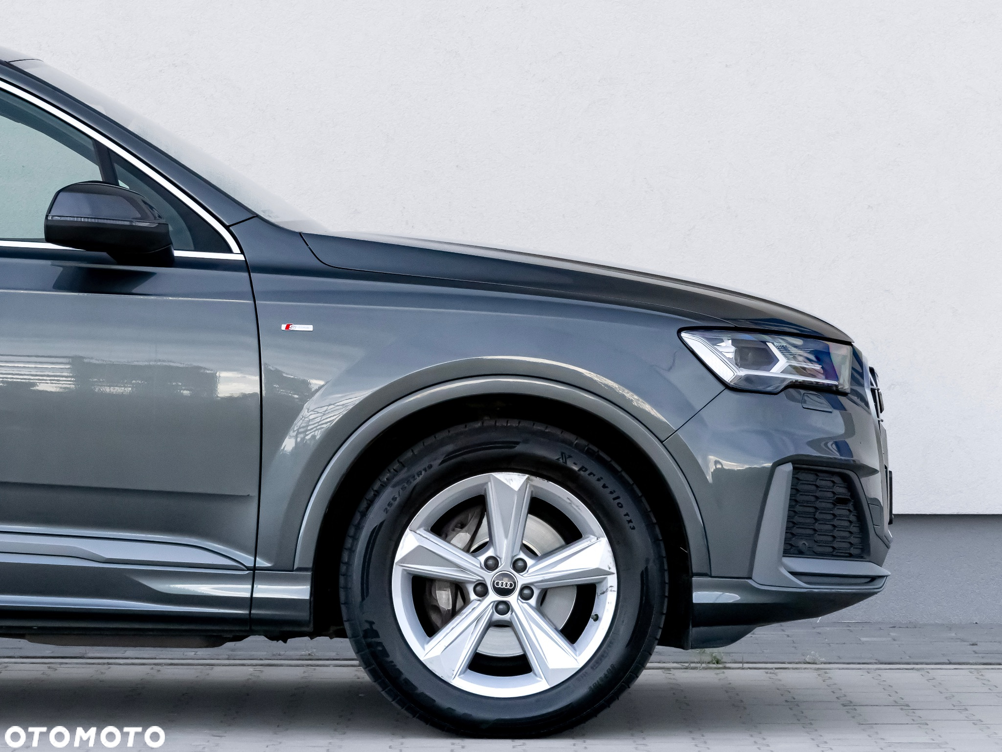 Audi Q7 - 6