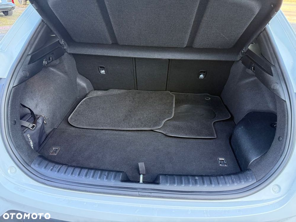 Kia XCeed 1.6 GDI PHEV L Business Line DCT - 10