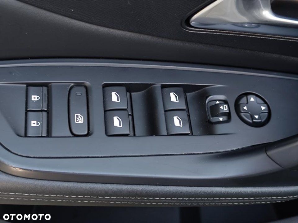 Peugeot 308 - 34