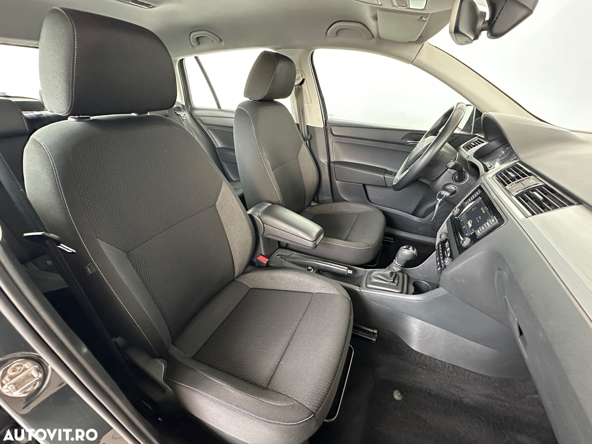 Skoda RAPID Spaceback 1.4 TDI (Green tec) DSG Ambition - 4