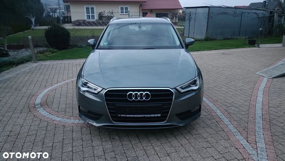 Audi A3 Sportback - 2