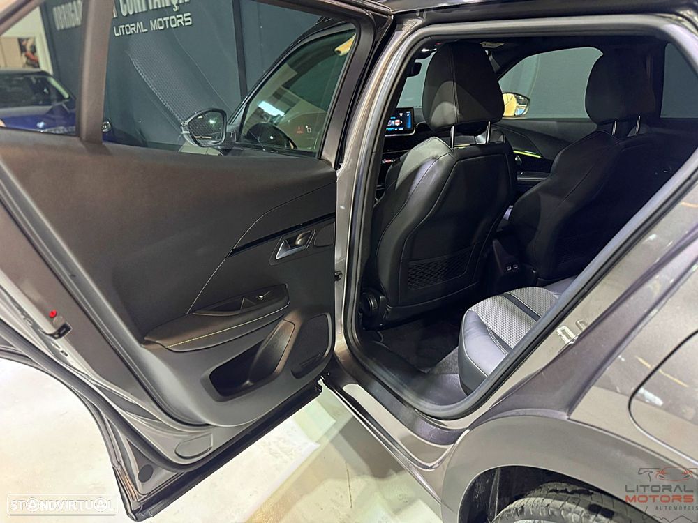 Peugeot 2008 1.2 PureTech GT - 16