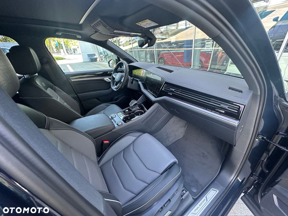 Volkswagen Touareg 3.0 V6 TDI 4Motion R-Line Final Edition - 15