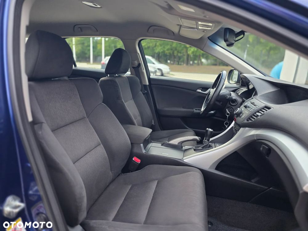 Honda Accord 2.0 Executive - 12