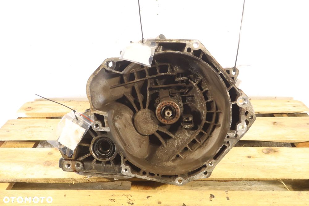 skrzynia biegów 5 biegowa - 1