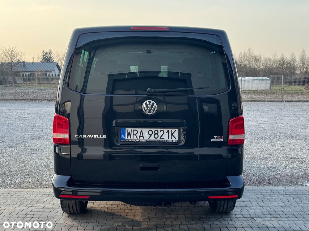 Volkswagen Caravelle - 7
