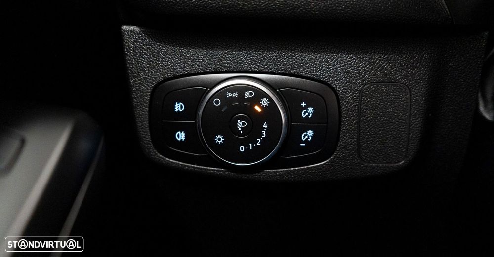 Ford Focus SW 1.0 EcoBoost MHEV Connected - 10