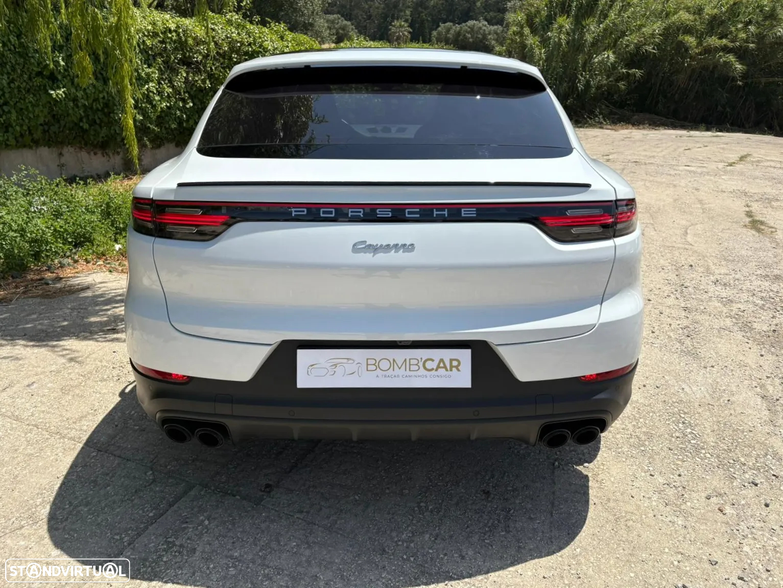 Porsche Cayenne Coupé Platinum Edition - 38