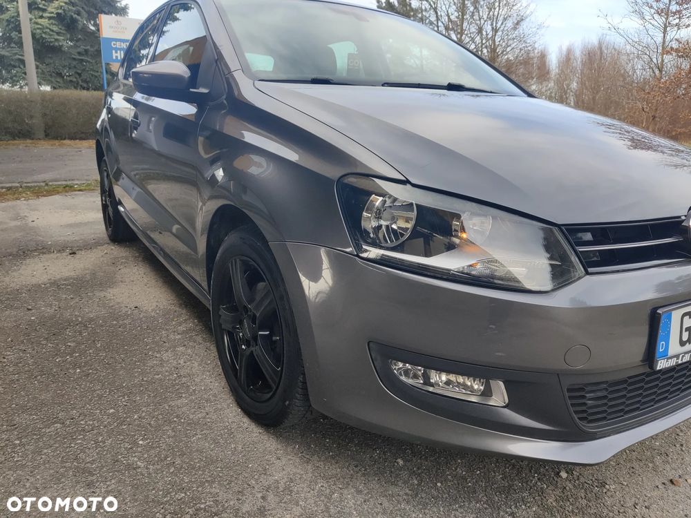Volkswagen Polo 1.2 MATCH - 9