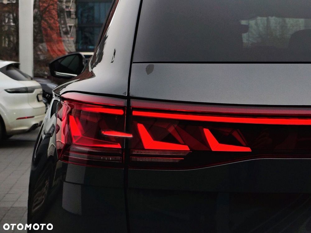 Volkswagen Touareg - 9