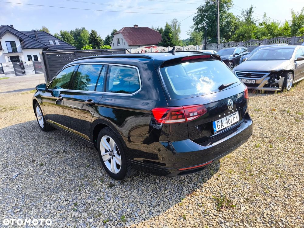 Volkswagen Passat 2.0 TSI Business DSG - 8