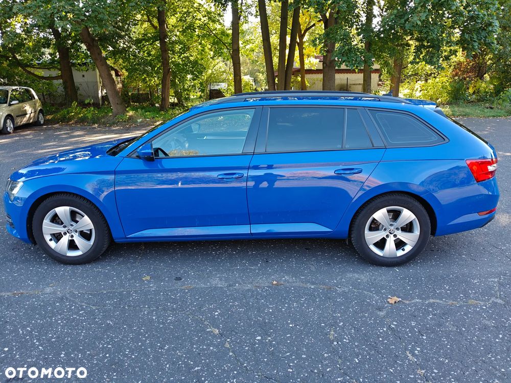 Skoda Superb 1.5 TSI ACT Active DSG - 5