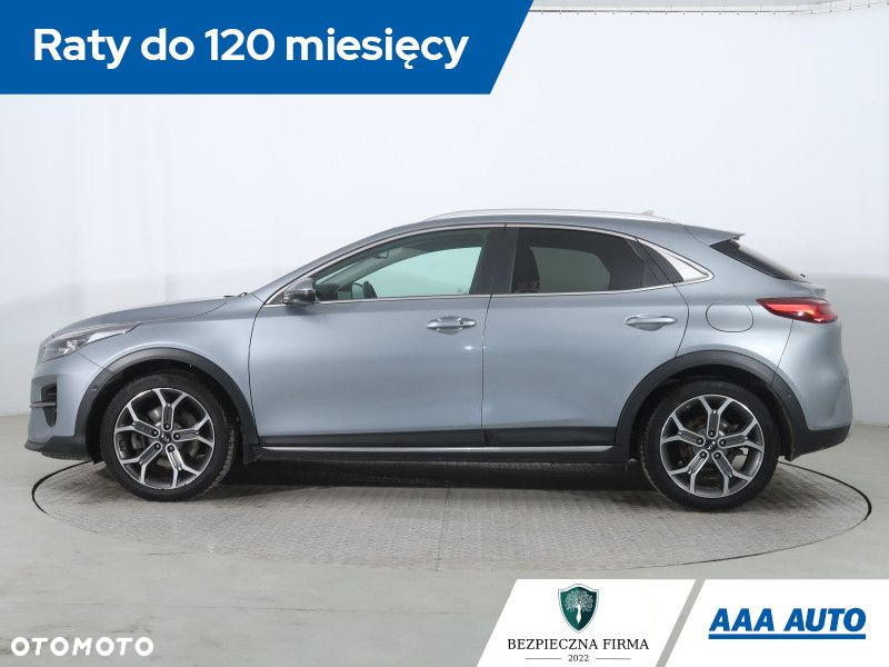 Kia XCeed - 3