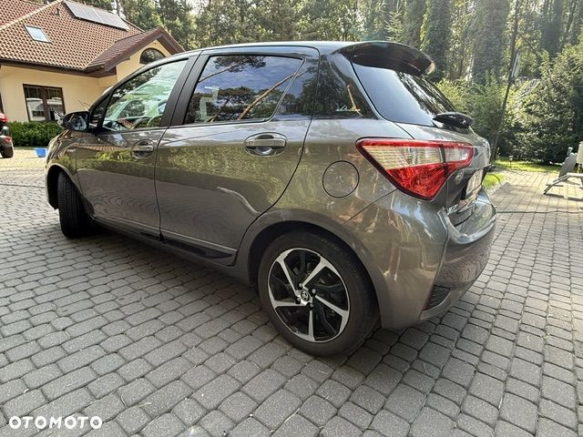 Toyota Yaris 1.5 Selection CVT - 5