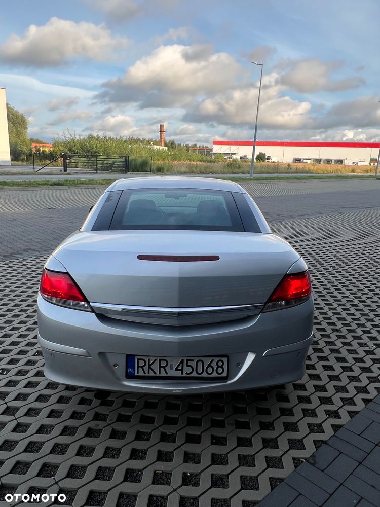 Opel Astra - 8