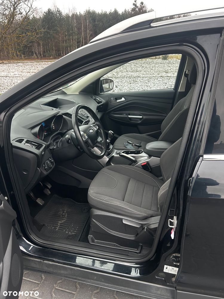 Ford Kuga 1.6 EcoBoost 2x4 Individual - 23