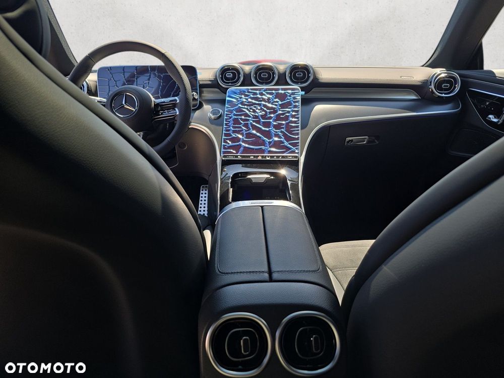 Mercedes-Benz CLE - 13