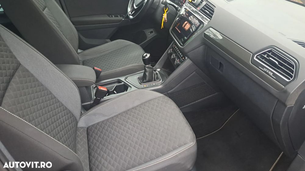 Volkswagen Tiguan 2.0 TDI SCR R-Line - 7