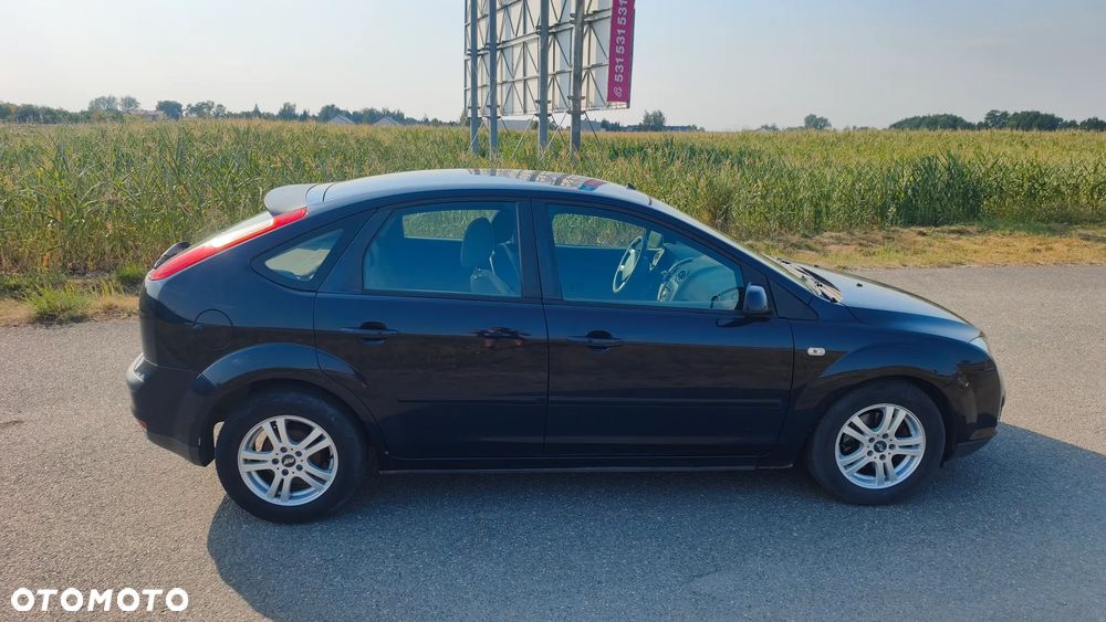 Ford Focus 1.6 TDCi Ambiente - 4