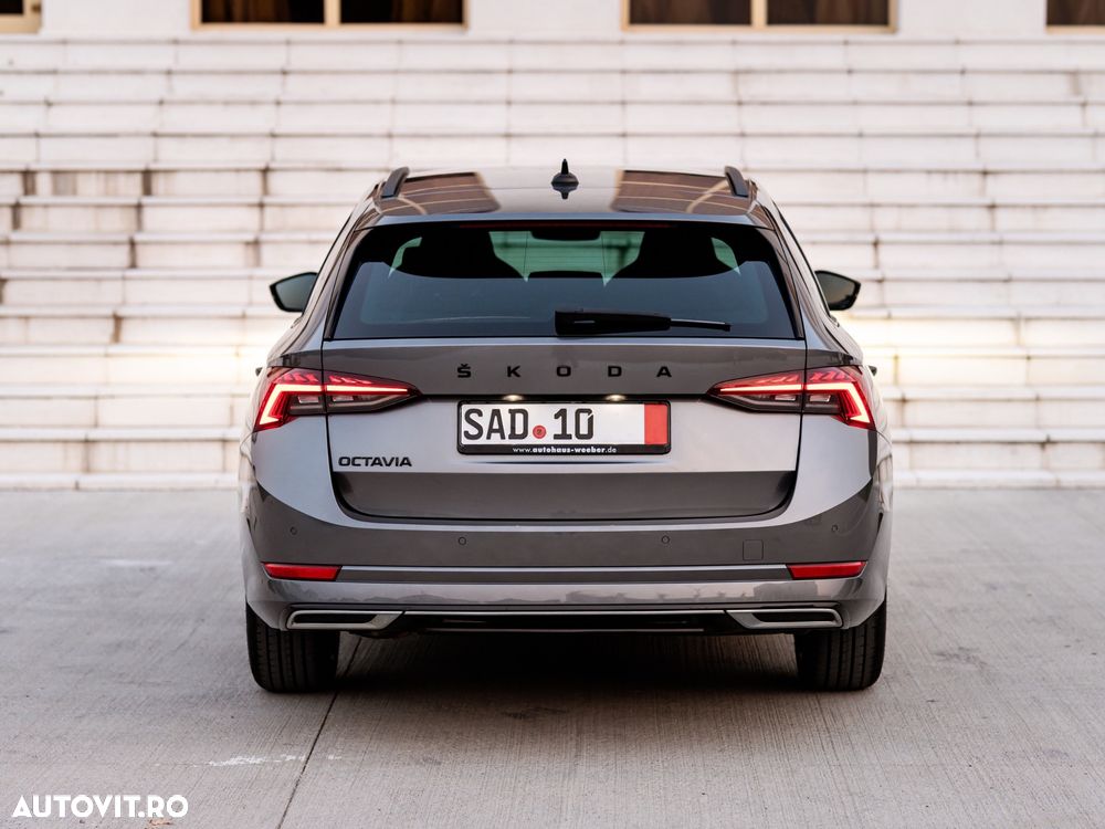 Skoda Octavia 2.0 TDI DSG Sportline - 20