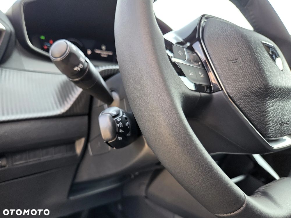 Peugeot 2008 PureTech mHEV Allure e-DCS6 - 19