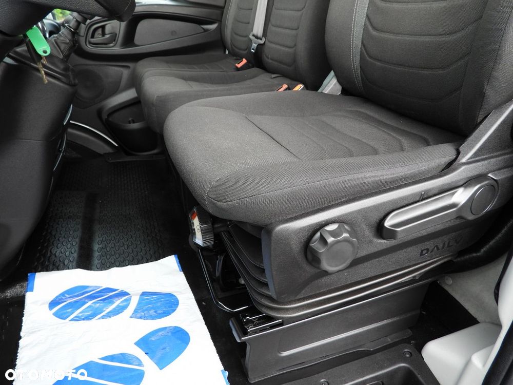 Iveco DAILY 35S18 PLANDEKA WINDA 8 PALET WEBASTO TEMPOMAT KLIMATYZACJA  180KM - 29