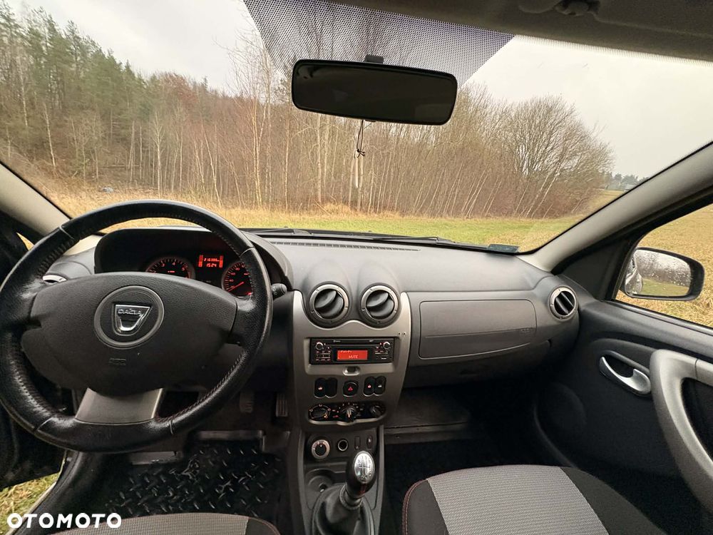 Dacia Duster 1.5 dCi SL Off-Road 4x4 - 9