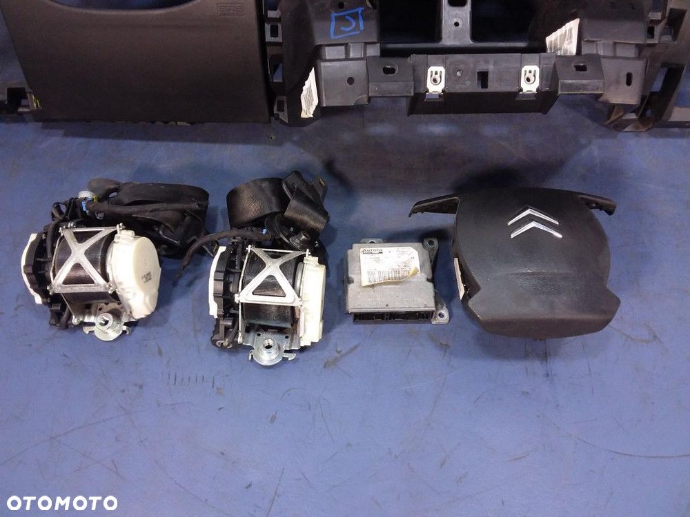 CITROEN C5 III DESKA ROZDZIELCZA AIRBAG 9682190980 - 2