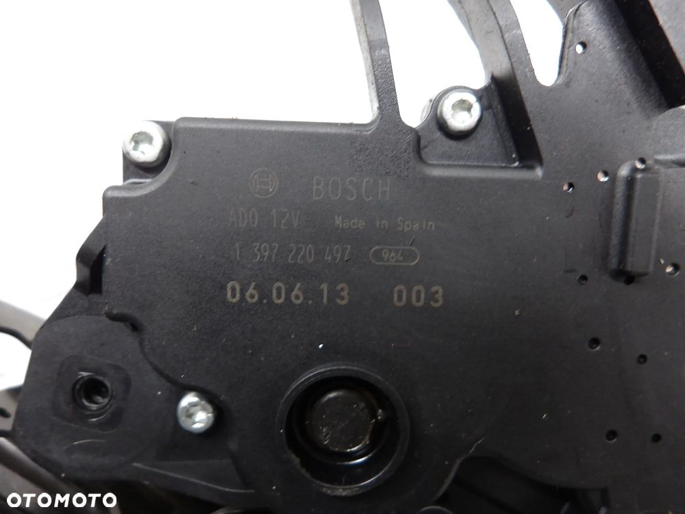 BMW E91 KOMBI 2.0D M47 04-08 SILNICZEK WYCIERACZKI TYŁ 1397220497 - 4