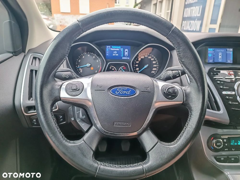 Ford Focus 1.6 EcoBoost Titanium - 15
