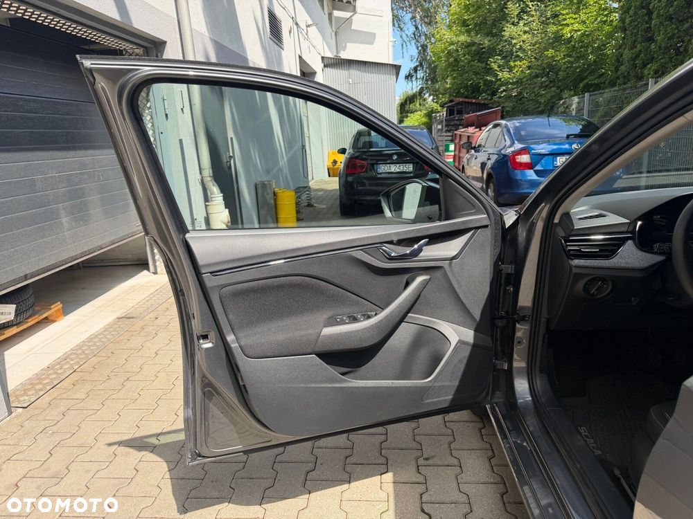 Skoda Scala 1.0 TSI Selection DSG - 22