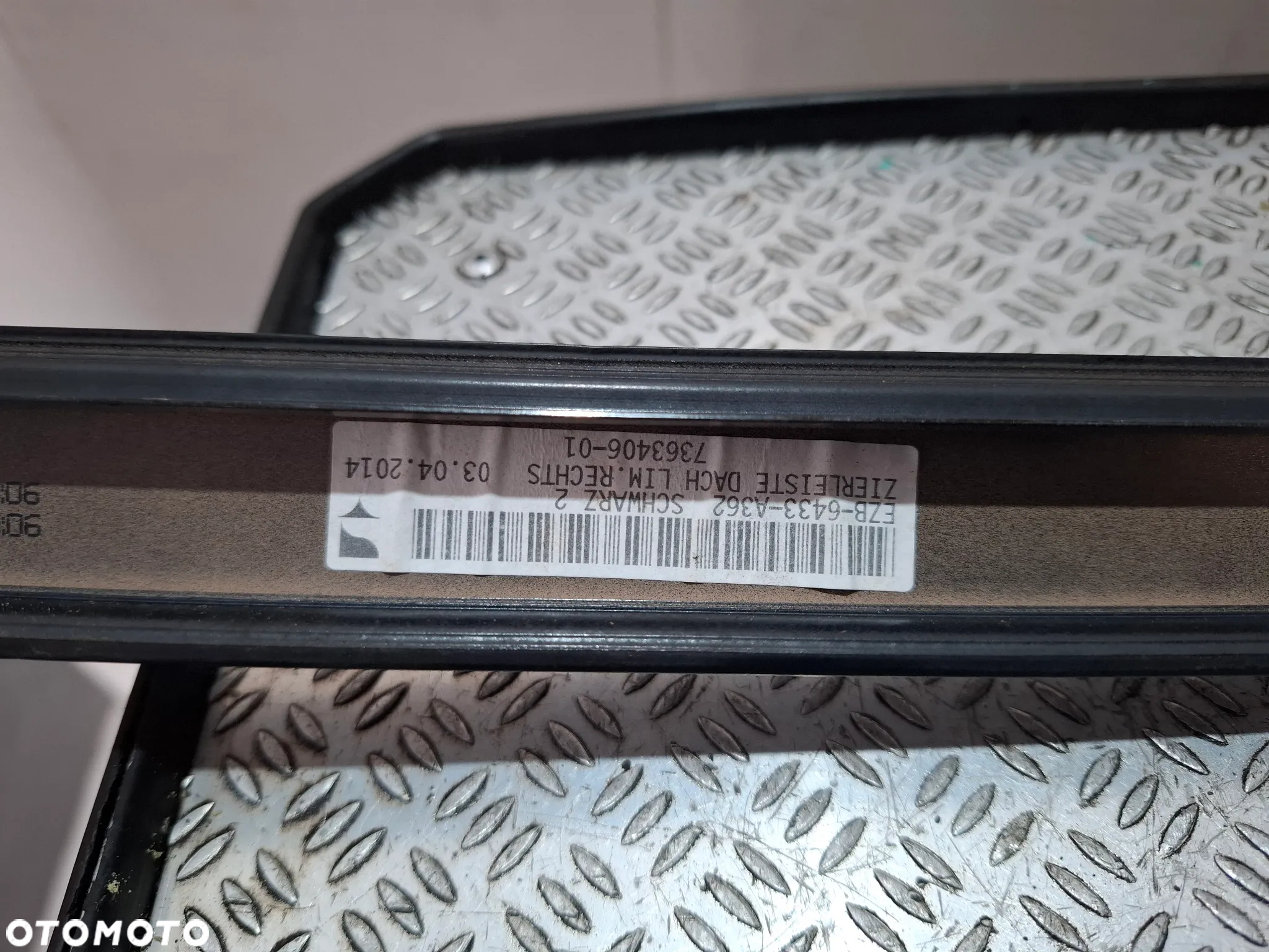 Listwa dachowa prawa BMW 5 F10 sedan  2,0 D2014 rok kolor 668 - 5