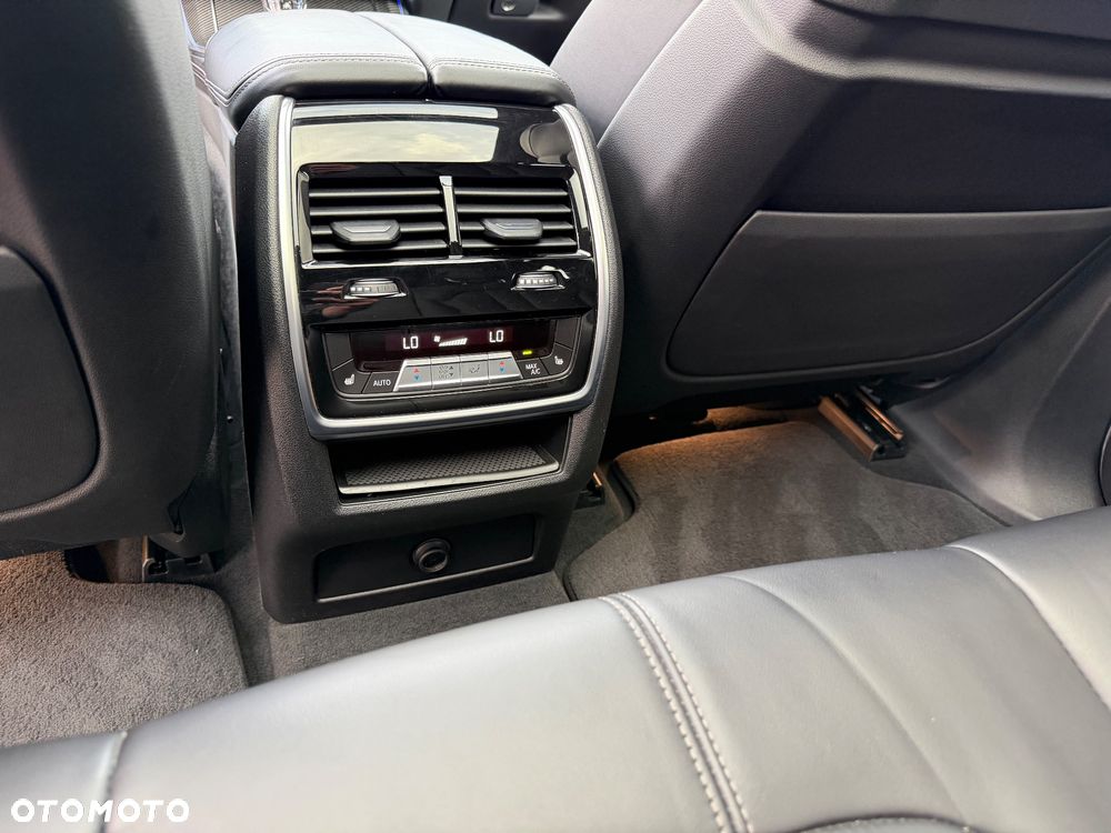 BMW X5 - 12