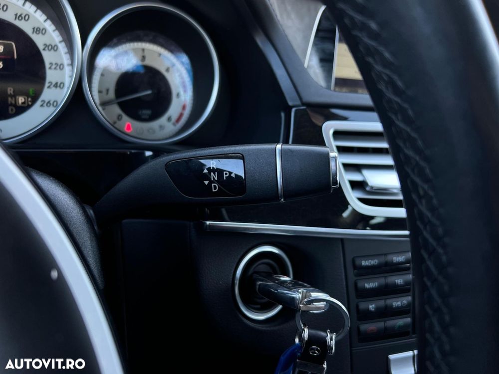 Mercedes-Benz E - 18