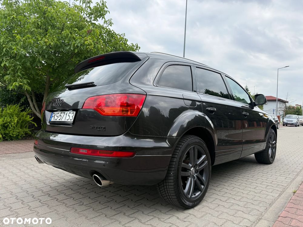 Audi Q7 3.0 TDI DPF quattro tiptronic - 24