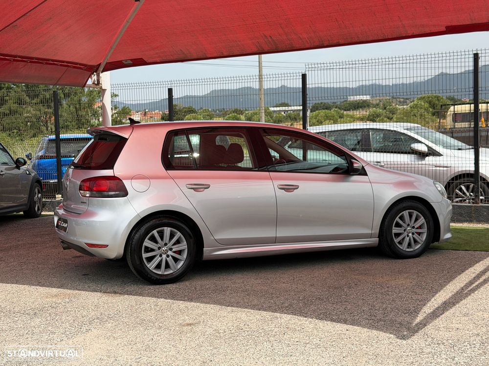 VW Golf 1.6 TDi Confortline - 8