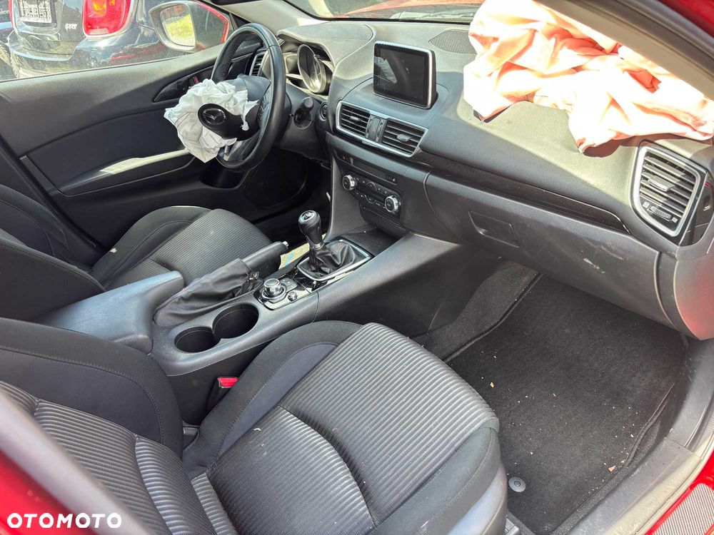 Mazda 3 - 5