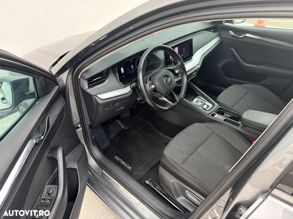 Skoda Octavia 2.0 TDI DSG Style - 11